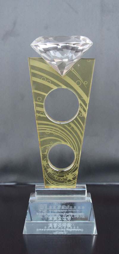 �����A�����L�s�@������l(f��)���ݘI(y��)�̕��ܳ���I(y��)�ҷQ̖